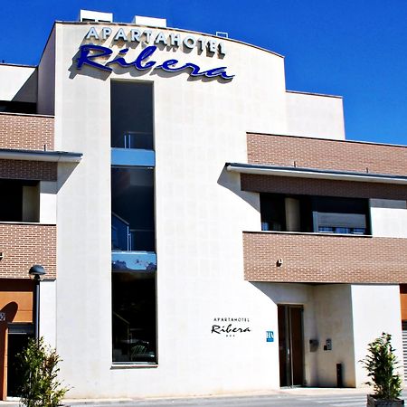 Apartahotel Ribera Арройо-де-ла-Энкомьенда Экстерьер фото