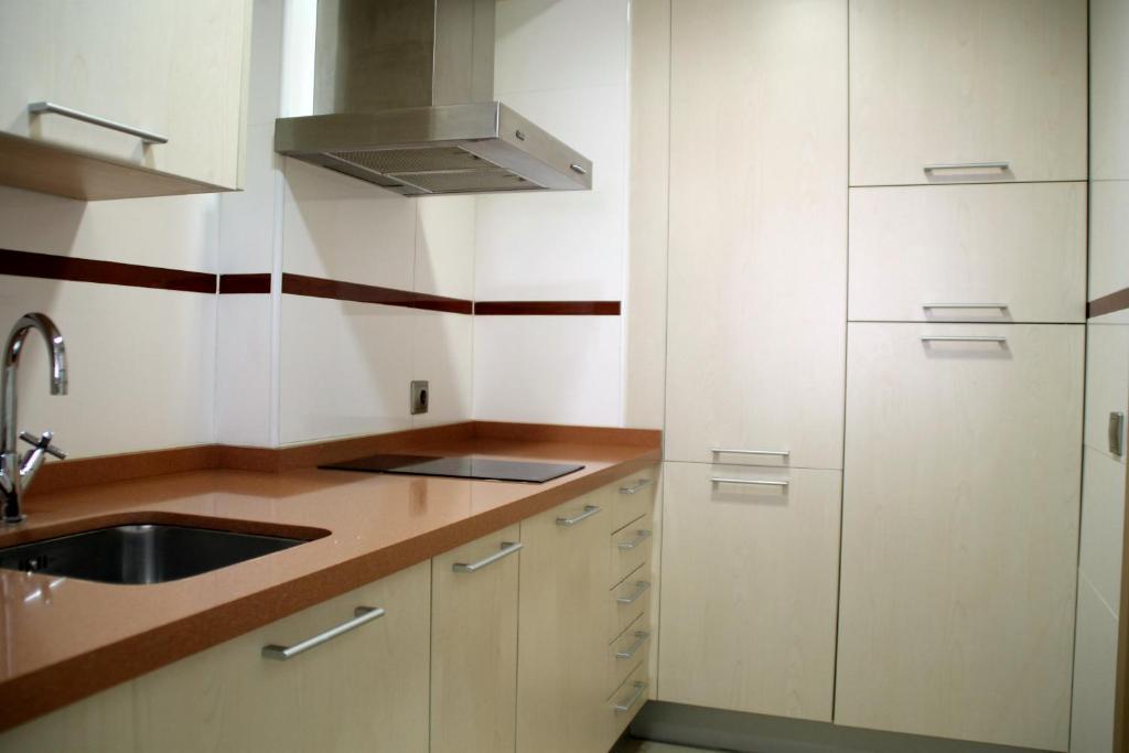 Apartahotel Ribera Арройо-де-ла-Энкомьенда Номер фото