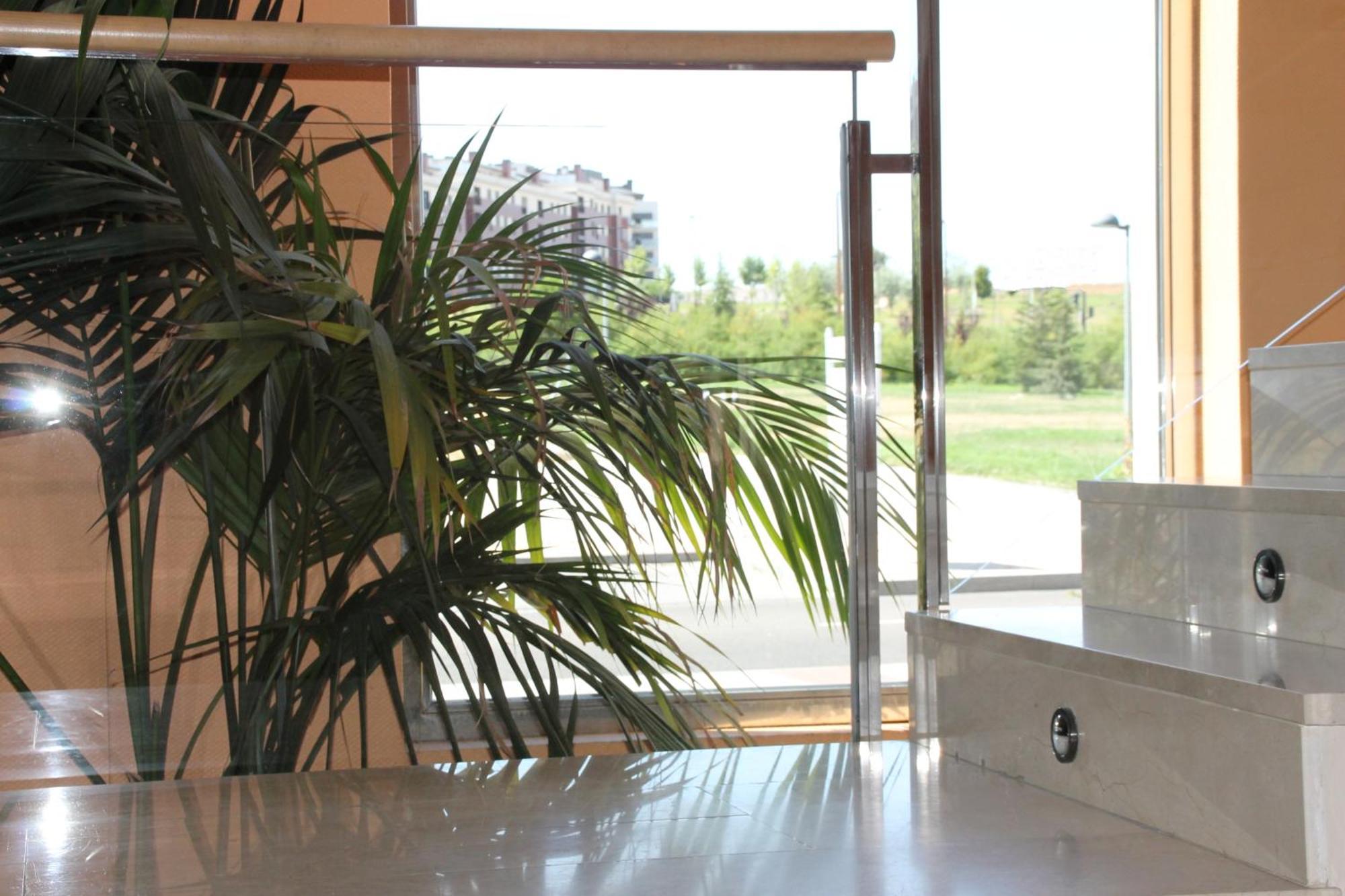 Apartahotel Ribera Арройо-де-ла-Энкомьенда Экстерьер фото