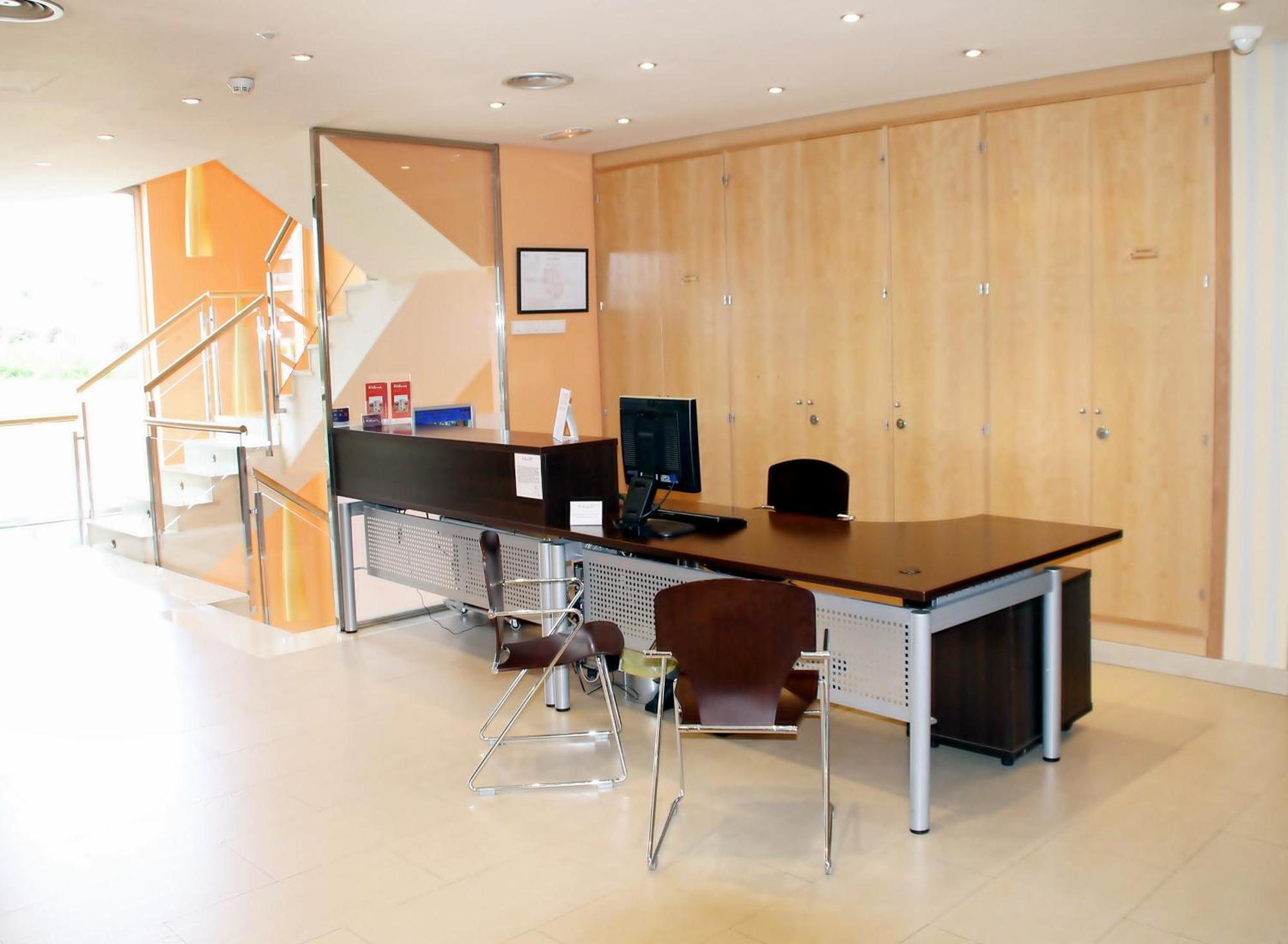 Apartahotel Ribera Арройо-де-ла-Энкомьенда Экстерьер фото